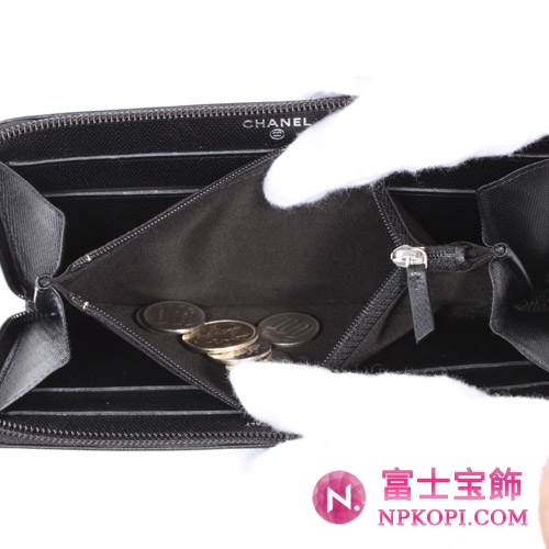 シャネル クルーズライン CCボタン 長財布 ブラック A50147 【2011年新作】